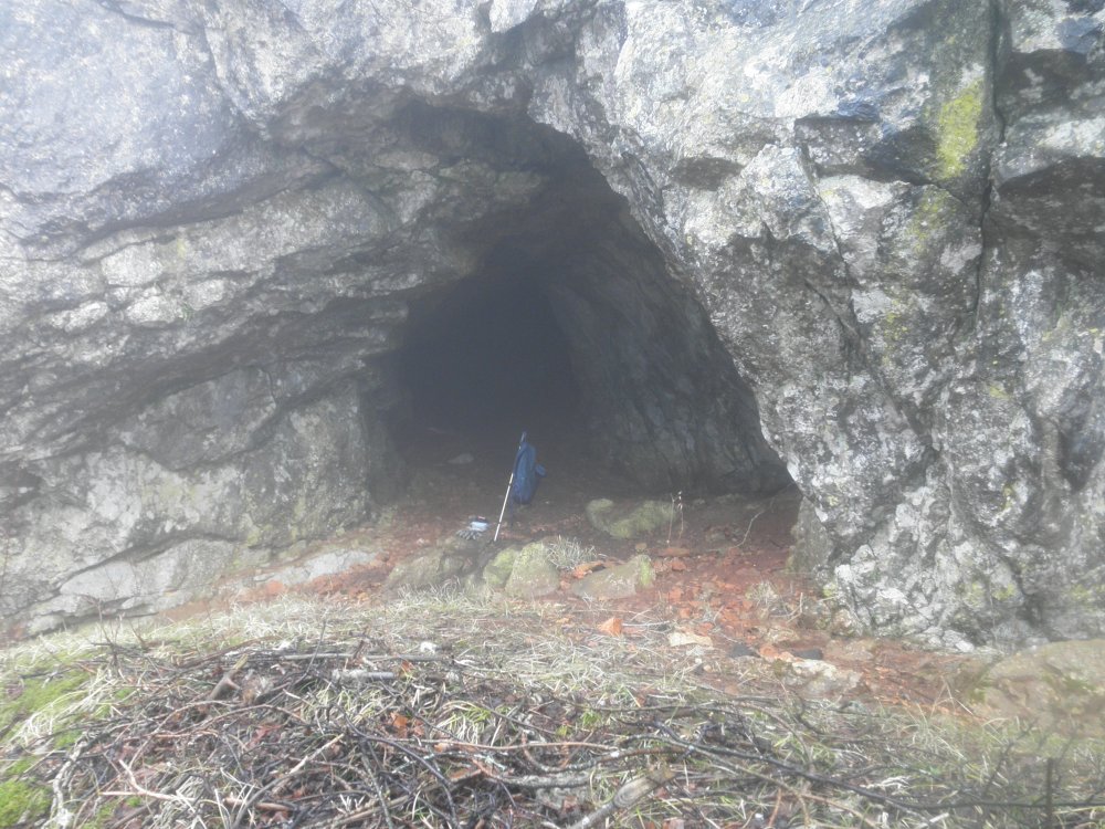 Caverna - Bezgovica