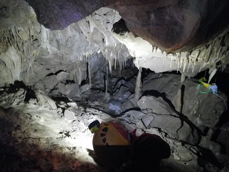 Grotta del Laminatoio - sbocco-nella-sala