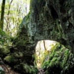 Arco naturale  sul  monte Fara